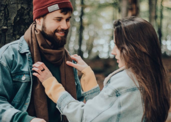 Gjashtë ndryshime që ndodhin në trurin e një mashkulli kur bie në dashuri