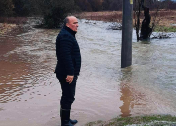 Bulliqi pas reshjeve të shiut në Podujevë: Situata është e menaxhueshme