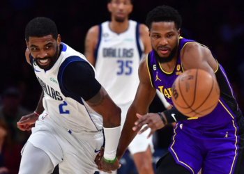 Boston e Philadelphia synojnë kreun në Lindje, Dallas mund Lakers në sekondën e fundit