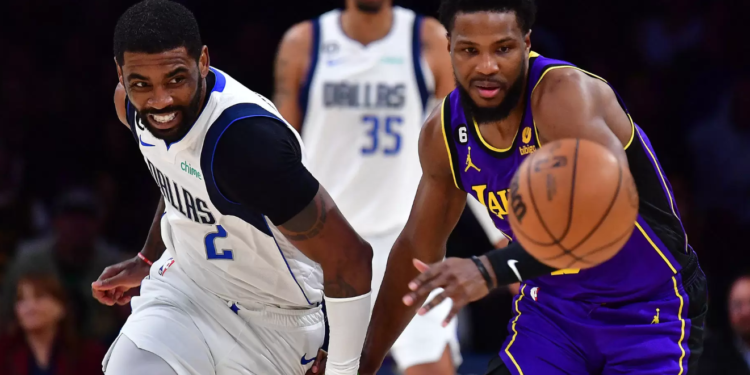 Boston e Philadelphia synojnë kreun në Lindje, Dallas mund Lakers në sekondën e fundit