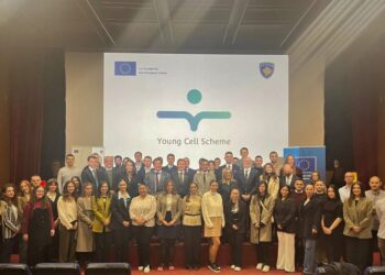 45 studentë fitojnë bursa për master në BE