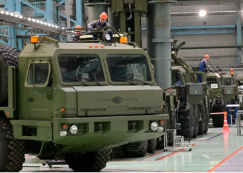 Ukraina importuesja e tretë më e madhja e armëve në botë