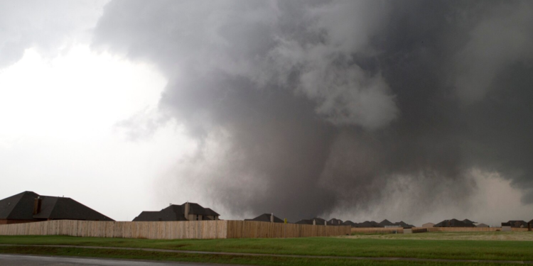 Të paktën 13 të vdekur nga tornadot në SHBA