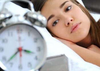 Personat e hershëm janë më të lumtur se ata që zgjohen vonë