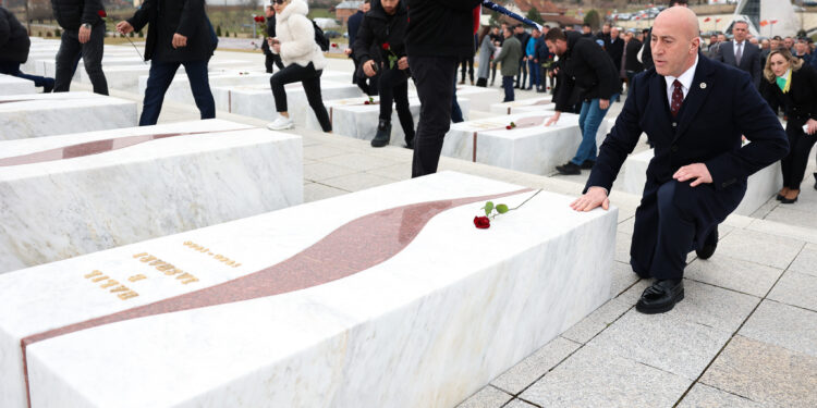 Haradinaj nga Prekazi: Prej këtij vendi nisemi më të fortë për të gjitha sfidat