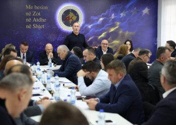 Haradinaj: Kushdo që e kundërshton propozimin evropian i bën dëm vendit