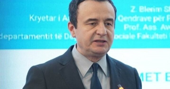 ​Kurti paralajmëron reformë të thellë në Qendrat për Punë Sociale