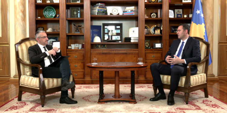 Konjufca: Vuçiqit duhet t’i ngritet ndjekje ndërkombëtare, sikurse Putinit