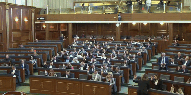 Kuvendi miraton raportin vjetor të KQZ-së për vitin 2021