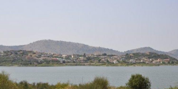 Mbytet në liqen 4-vjeçari