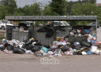 Komuna ua rrit pagën 70 euro, “Pastrimi” ndërpret grevën