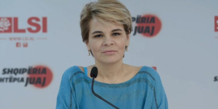 Publikohen faksimile të pagesave për ish-kryetaren e LSI-së nga kompani ruse