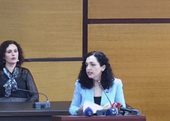 Osmani thotë se numri i grave në tregun e punës dhe në jetën publike po rritet çdo ditë