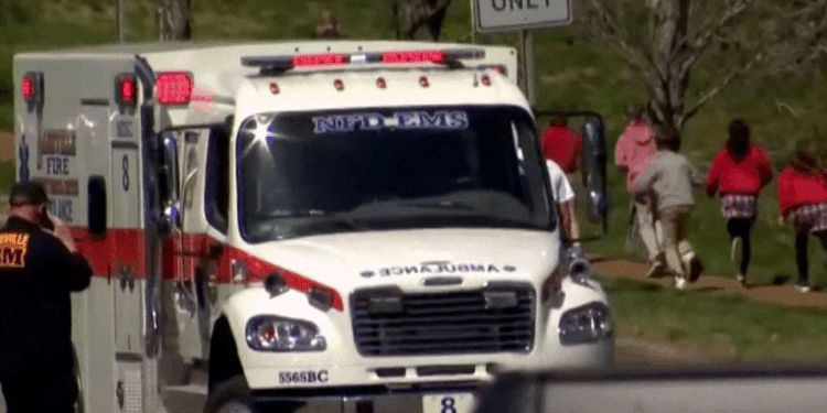 Të paktën 6 të vrarë nga të shtënat në një shkollë në ShBA