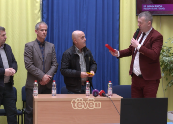 Veterani i luftës ligjëron për Epopenë e UÇK-së