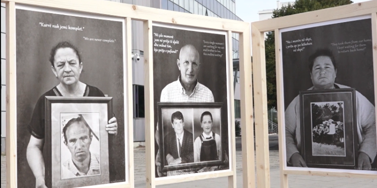 Familjarë të personave të pagjetur shprehin pakënaqësi e kritika për planin evropian