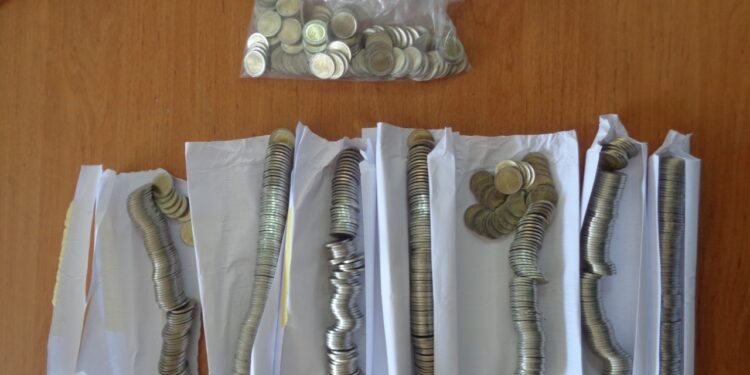 Arrestohen dy persona në Prizren, dyshohet se po shpërndanin 1700 euro fals