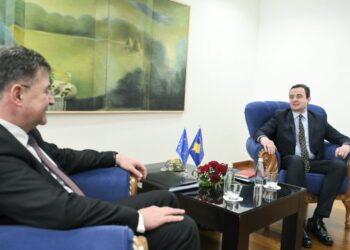 Kurti i gatshëm që ta nënshkruajë marrëveshjen me Serbinë më 18 mars në Ohër
