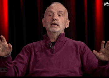 Xhirimet që përshpejtuan ardhjen e ambasadorit Walker dhe bombardimet e NATO-s