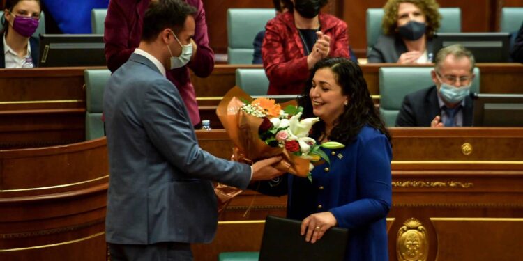 Miftaraj: Mandati i Osmanit nuk rrezikohet