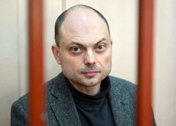 Kush është kritiku i Putinit që u dënua me 25 vjet burg?