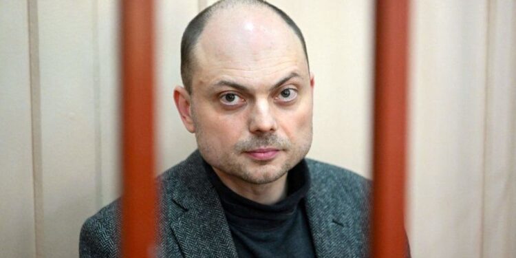 Kush është kritiku i Putinit që u dënua me 25 vjet burg?
