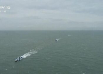 Përplasen disa anije ushtarake kineze me ato nga Tajvani