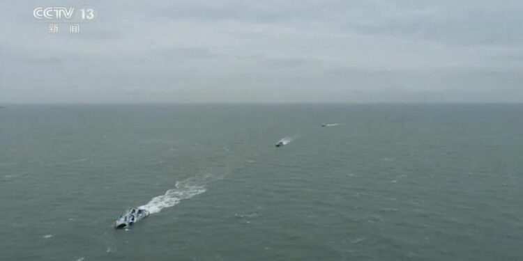 Përplasen disa anije ushtarake kineze me ato nga Tajvani