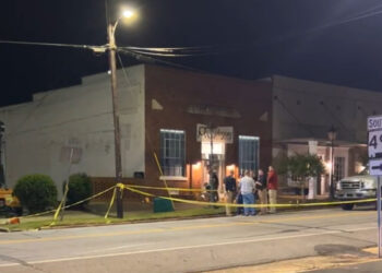 Festa e ditëlindjes kthehet në tragjedi, katër të vrarë e disa të plagosur në Alabama