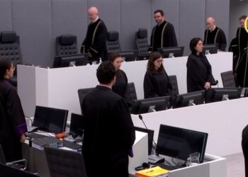 Dëshmitari i dytë betohet se do ta thotë të vërtetën, dëshmia e tij do të zgjasë të paktën pesë ditë