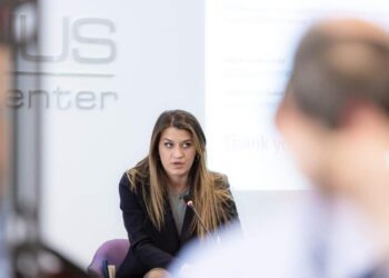 Çavdardasha jep dorëheqje nga posti i zëvendësministres së Mjedisit