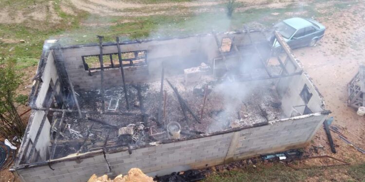 Ferizajasit i digjet ferma me 750 zogj, thotë se u dëmtua afër 16 mijë euro