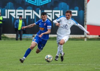 Prishtina – Vushtrria, formacionet zyrtare