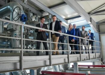 Abdixhiku viziton Termokosin, ofron mbështetje për zgjerimin e rrjetit të ngrohjes