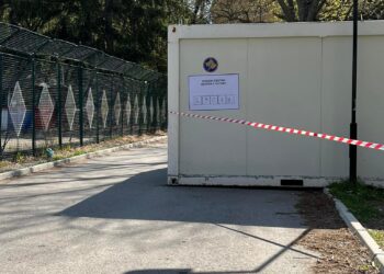 Në qendrën më të madhe në Zveçan deri tani kanë votuar 4 qytetarë