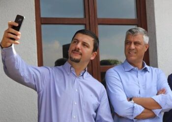 Krasniqi uron ish-presidentin për ditëlindje: Dielli do të lindë përsëri