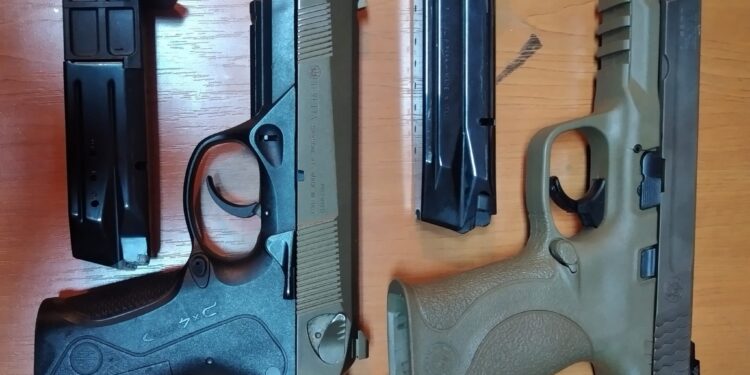 Të shtëna në Hajvali, Policia sekuestron dy armë zjarri
