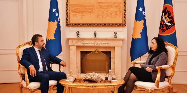 Osmani: Angazhimi i Serbisë për t’i penguar zgjedhjet e lira në Kosovë është kundër Marrëveshjes së Brukselit