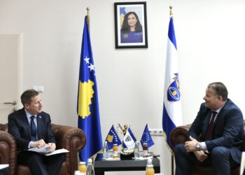 Szonyog dhe Hoxha diskutojnë për zbatimin e reformave në Policinë e Kosovës