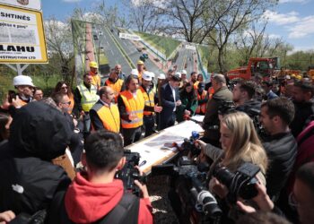 Nisin punimet në rrugën A, Rama: Do ta shkarkojë dukshëm ngarkesën e trafikut