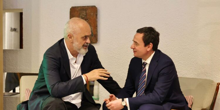 Forumi Ekonomik në Greqi, Kurti takohet me Ramën