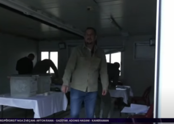 Në Zveçan një qendër e votimit nuk hapet me kohë