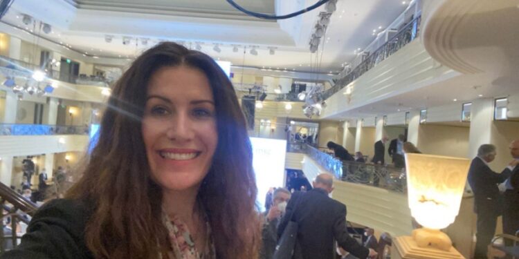 Vlora Hyseni edhe zyrtarisht shefe e SHISH-it