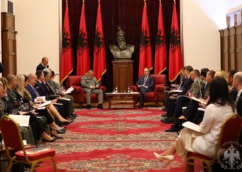 Begaj: Situata gjeopolitike është komplekse