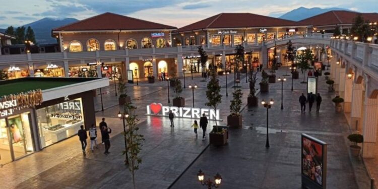 Aksident me lëndime të rënda në “Abi Çarshia” në Prizren