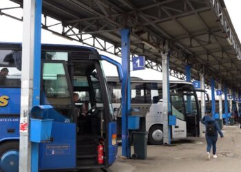 Ulet çmimi i naftës, por jo edhe i biletave të transportit publik