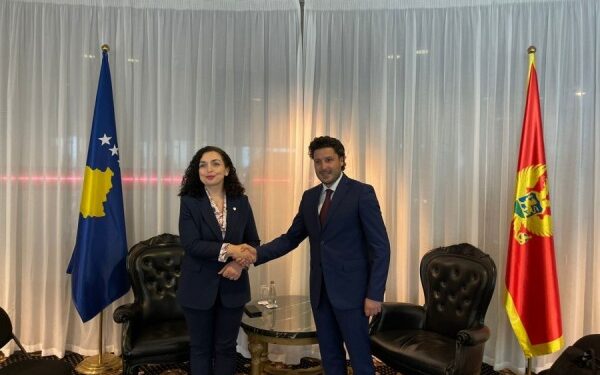 Osmani nesër pret Abazoviqin