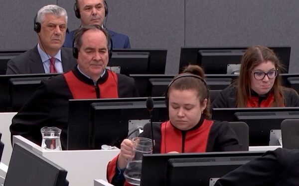 ​Përfundon dëshmia e dëshmitares së parë në gjykimin ndaj Thaçit dhe të tjerëve