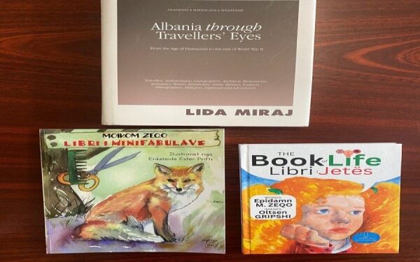 Kurti mirëpriti familjarët e shkrimtarit të ndjerë, Moikom Zeqo