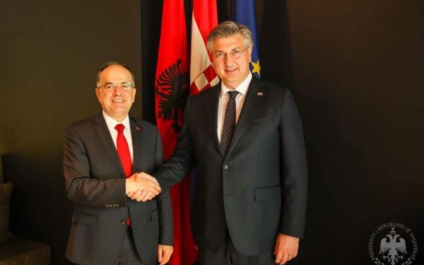 Begaj takoi Plenkoviqin, vlerësoi mbështetjen që Kroacia i ka dhënë Kosovës